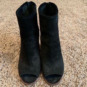 Gianni Bini Booties